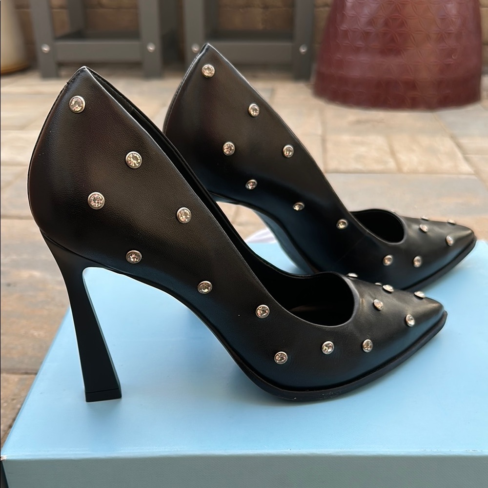 Gianni Boni Elegant Black leather Studded Heels Sz 8
